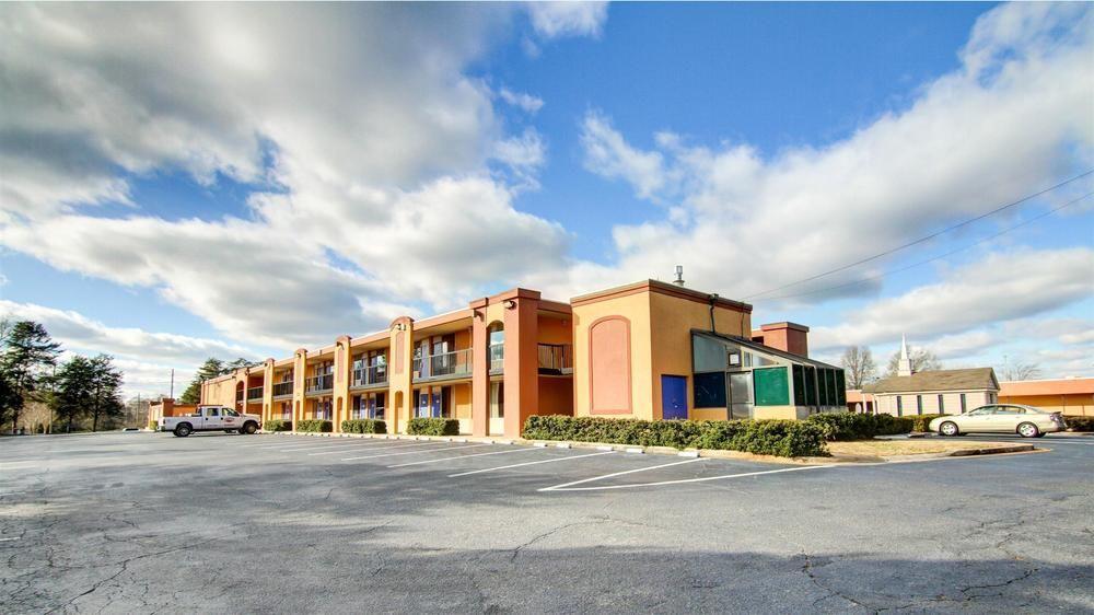 Red Roof Inn Forsyth Ngoại thất bức ảnh