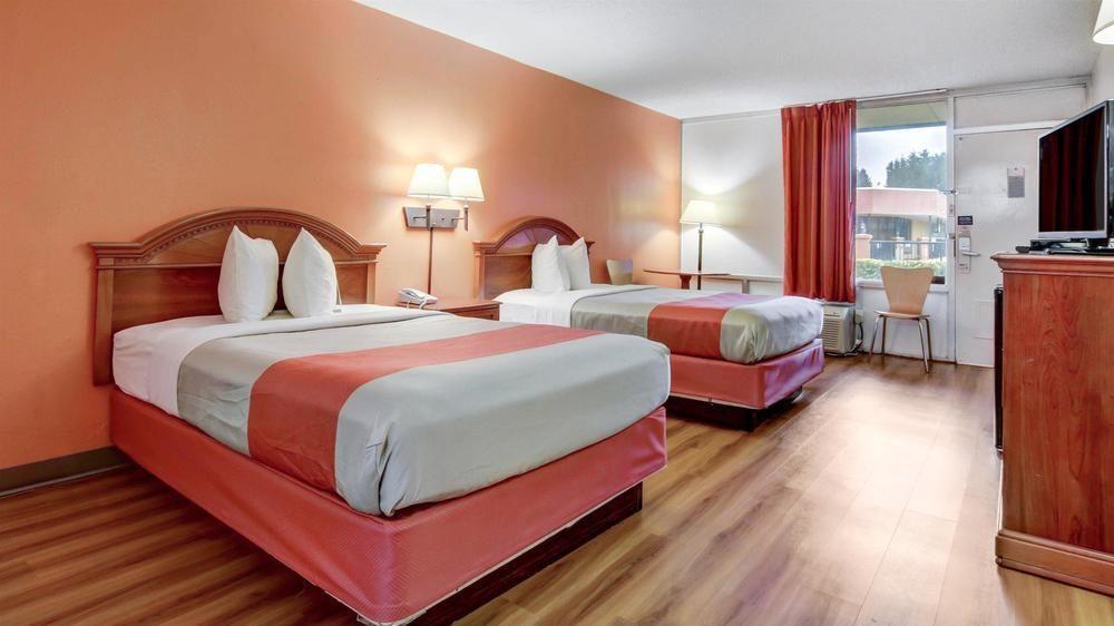 Red Roof Inn Forsyth Ngoại thất bức ảnh